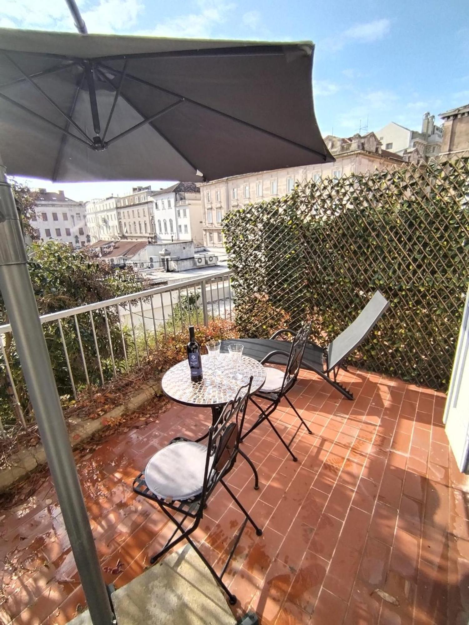 Sunny Terrace Apartment Split Exterior photo